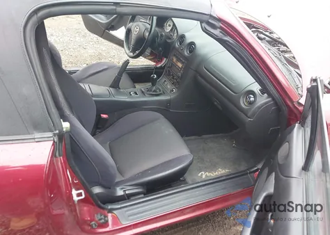 2003 Mazda Mx-5 Miata Cloth/Ls/Se/Shinsen из США, поврежденный, VIN JM1NB353030308438